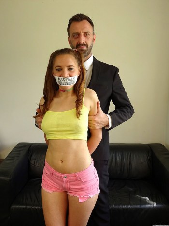 Amateur submissive slut casting porn